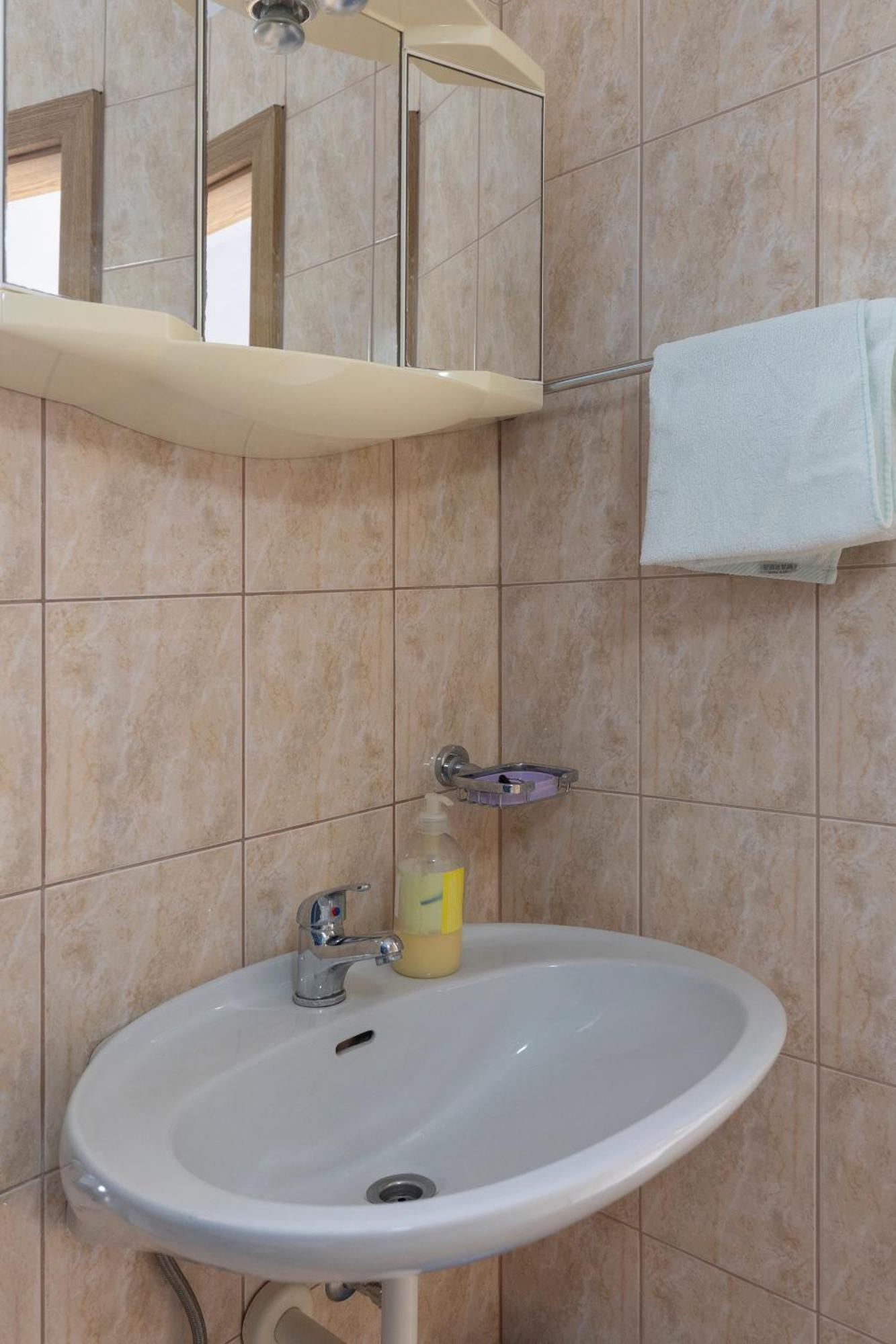 Brijesta Apartments By The Sea Zuronja, Peljesac - 10137 חדר תמונה